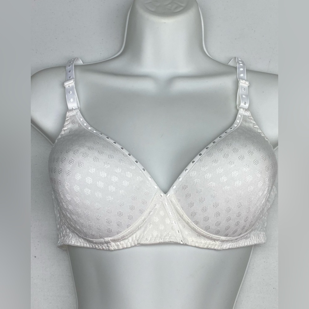 Fruit of the Loom WHT Lined Wireless, 32A *P1026